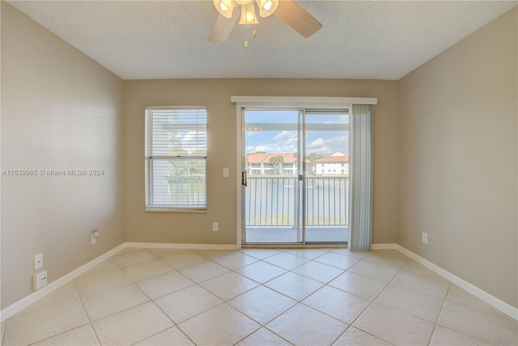 162 Cypress Point Dr - Photo 15