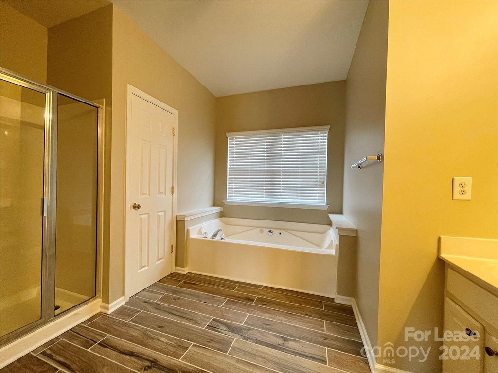 2514 Waters Vista Circle - Photo 13