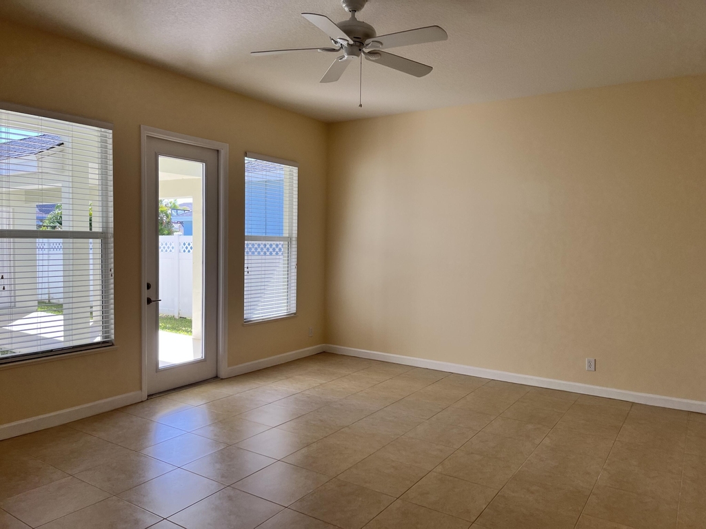 10451 Sw Kelsey Way - Photo 12