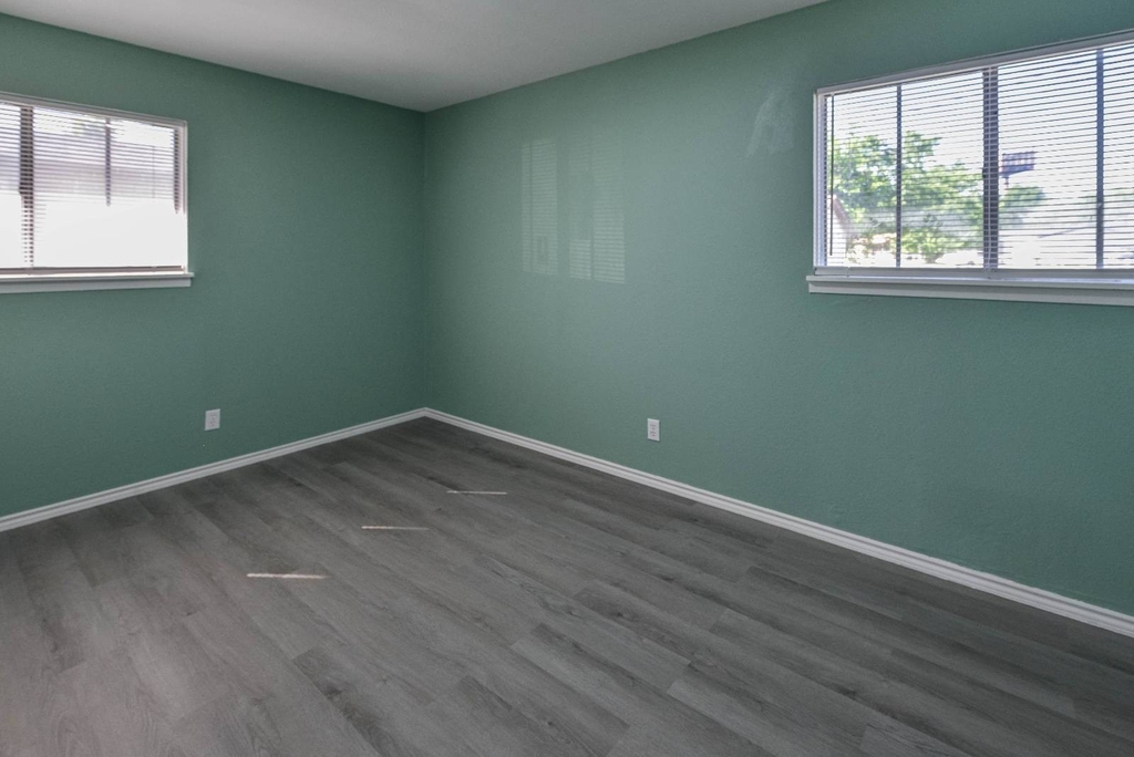 810 Skyline Ave - Photo 20