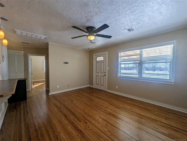 3645 Riverside Drive - Photo 5