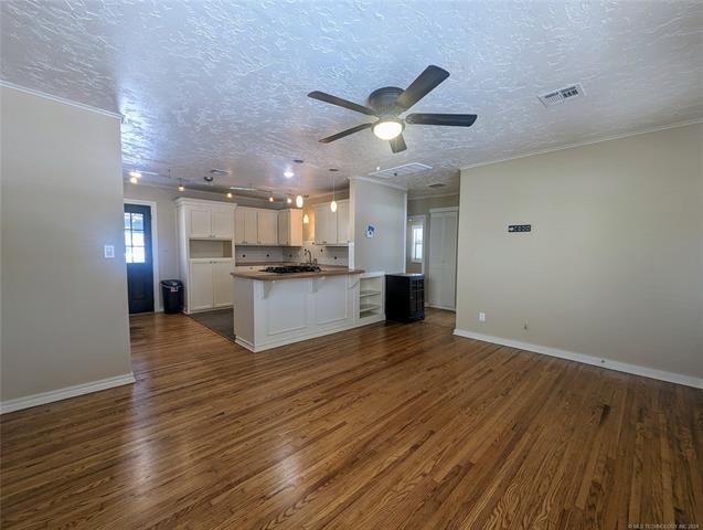 3645 Riverside Drive - Photo 6