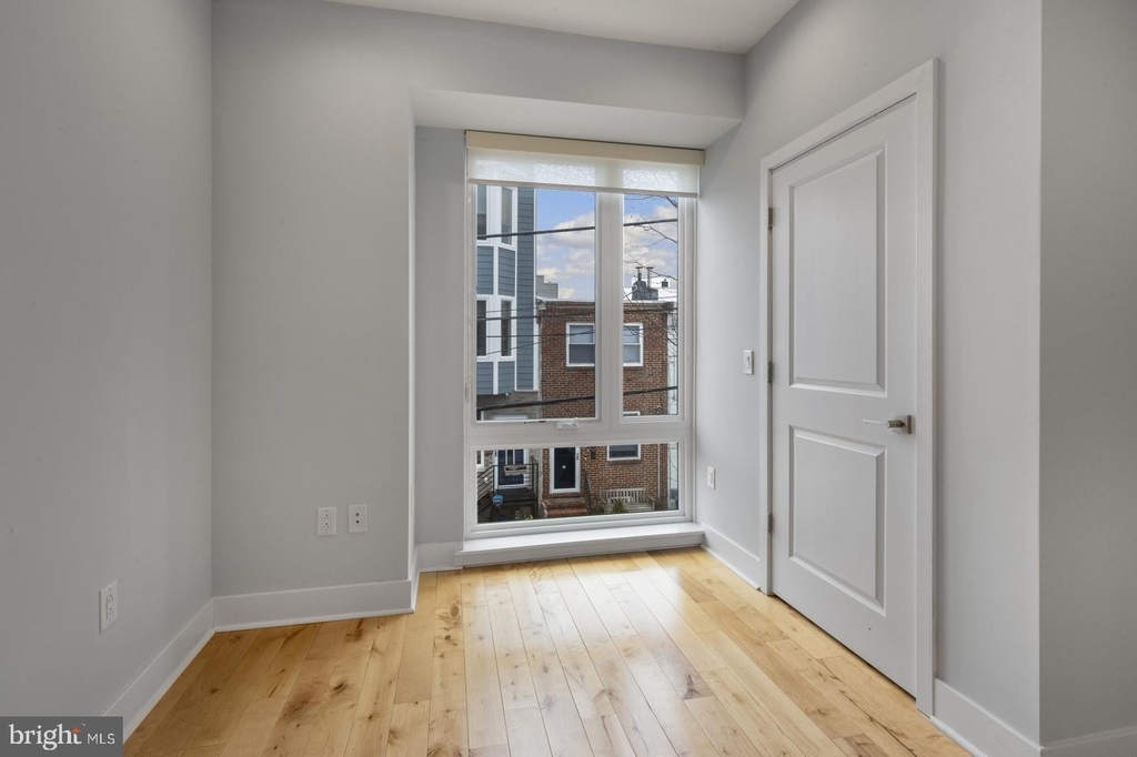 2206 E Albert Street - Photo 12