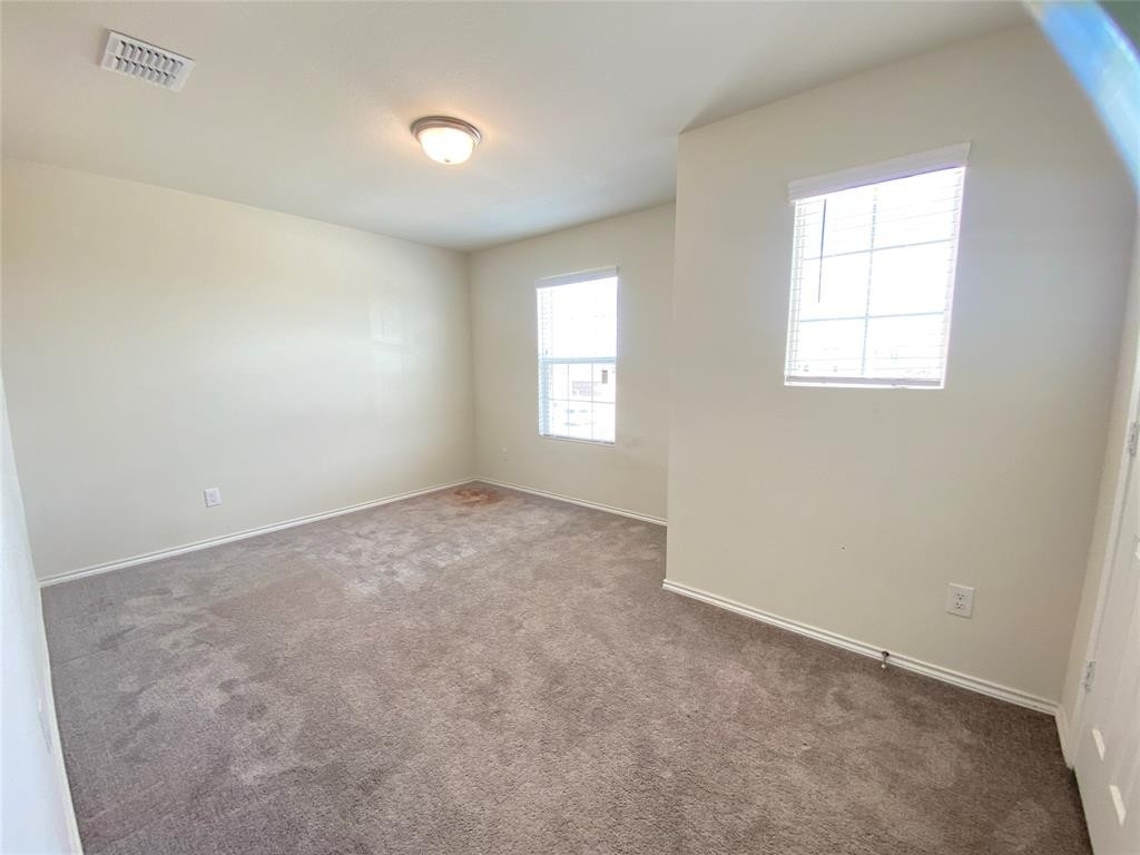 10108 Newtown Drive - Photo 13