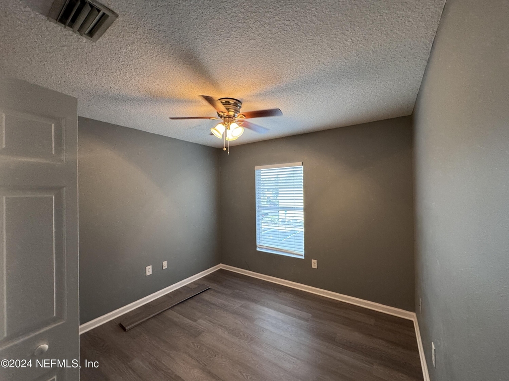 6105 Maggies Circle - Photo 17