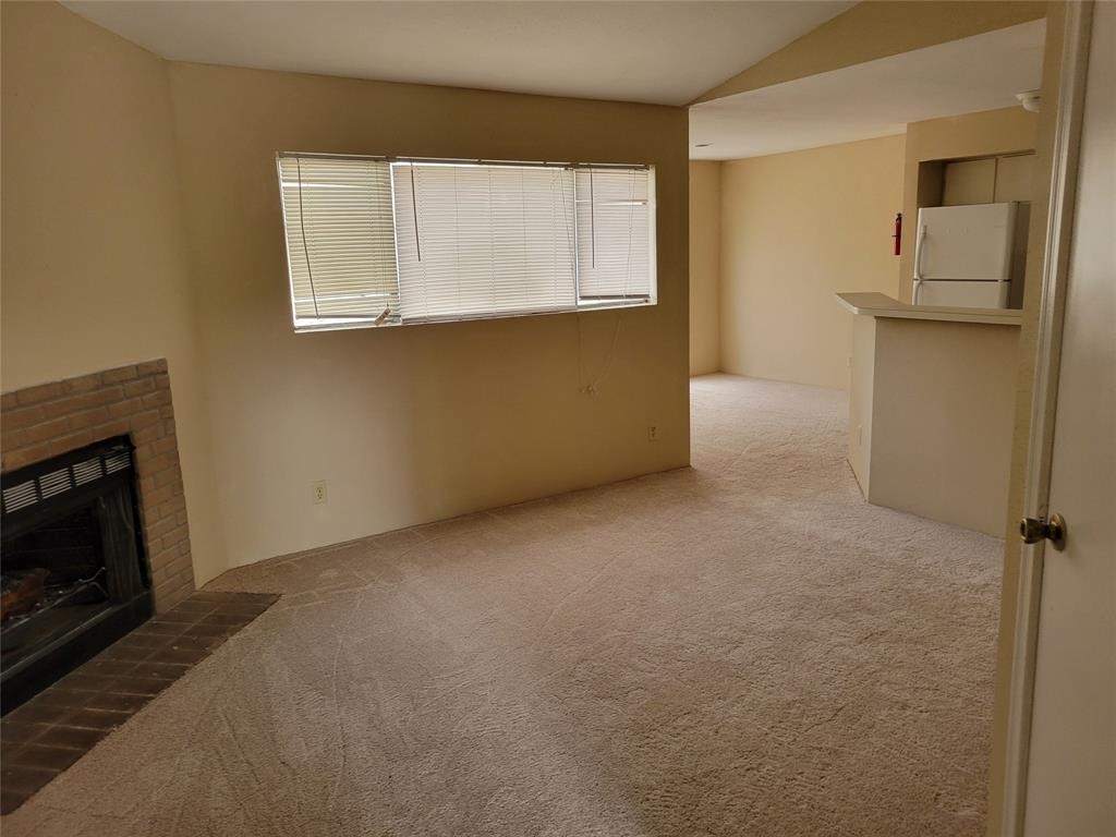 7200 W T C Jester Boulevard - Photo 3