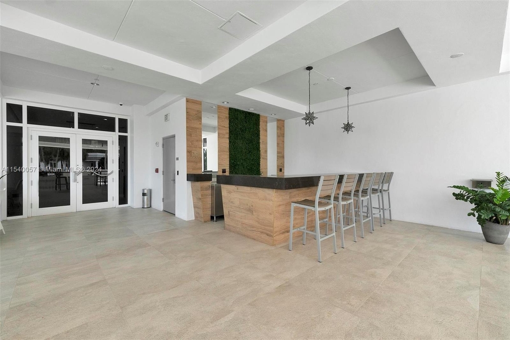 801 Brickell Key Blvd - Photo 38