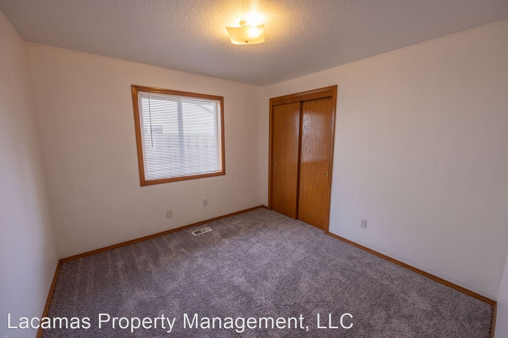 13603 Ne 6th Ave. - Photo 13