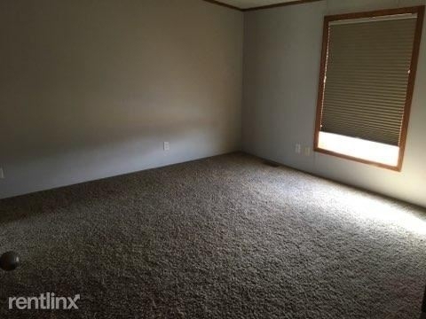 526 Westwood Circle - Photo 3