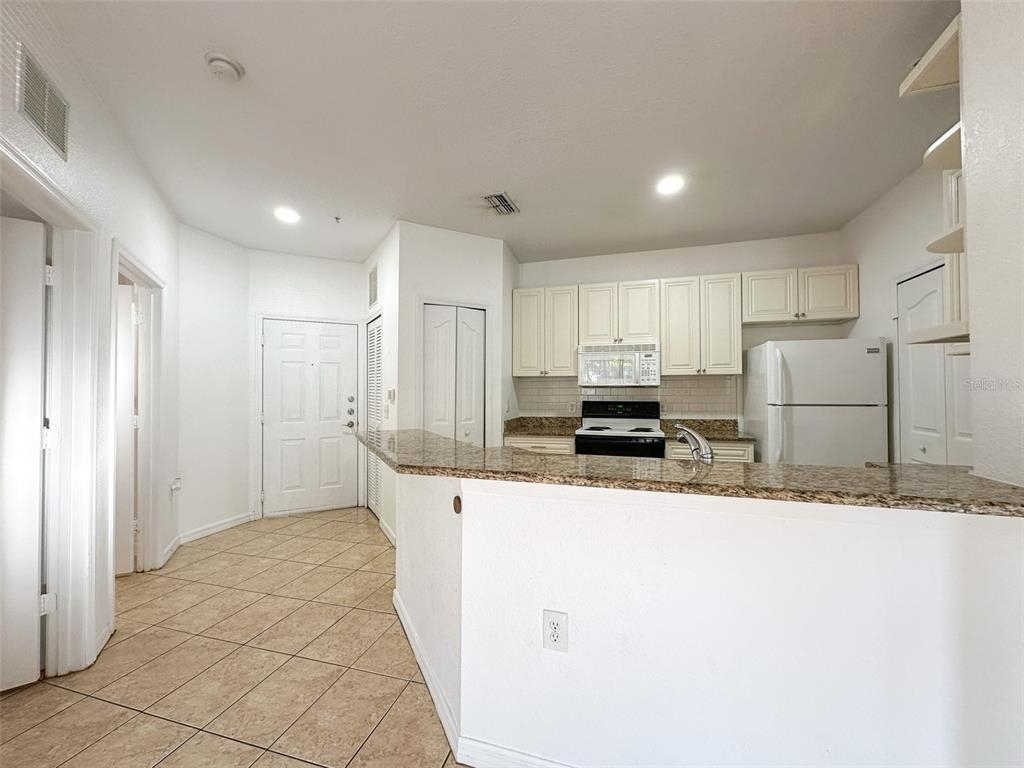 6149 Metrowest Boulevard - Photo 5