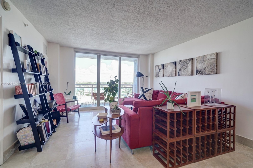 6917 Collins Ave - Photo 1