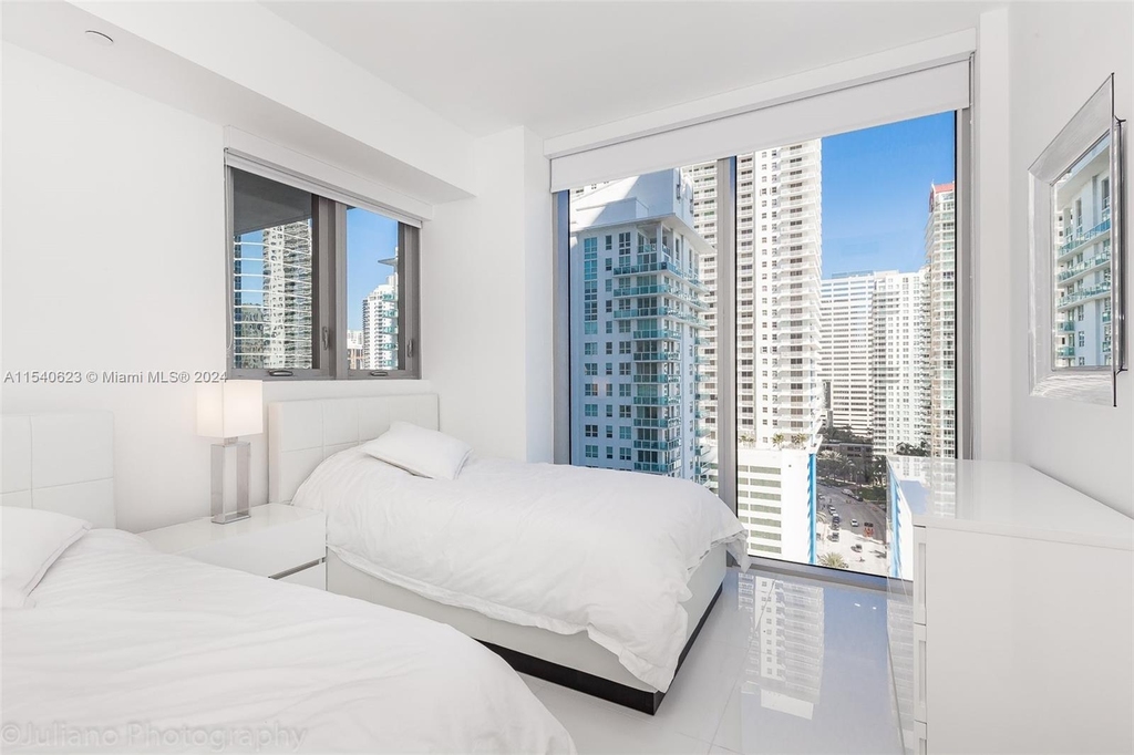 1300 Brickell Bay Dr - Photo 11