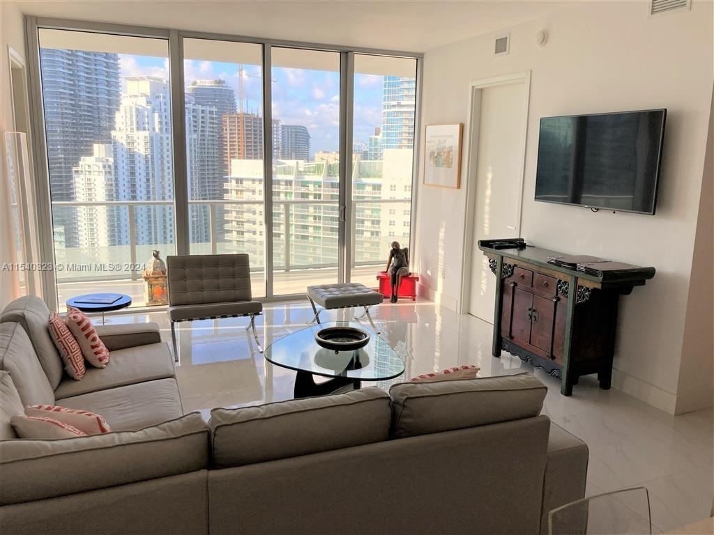 1300 Brickell Bay Dr - Photo 4