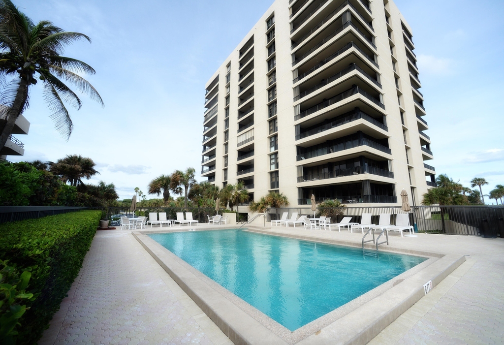 450 Ocean Drive - Photo 15