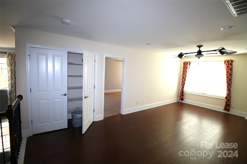 113 Bay Shore Drive - Photo 30