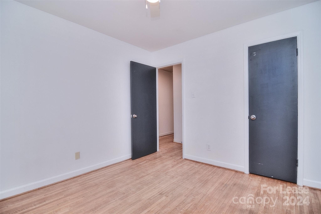 5525 Kerry Lane - Photo 17