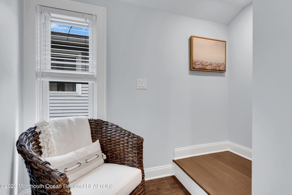 52 Embury Avenue - Photo 25