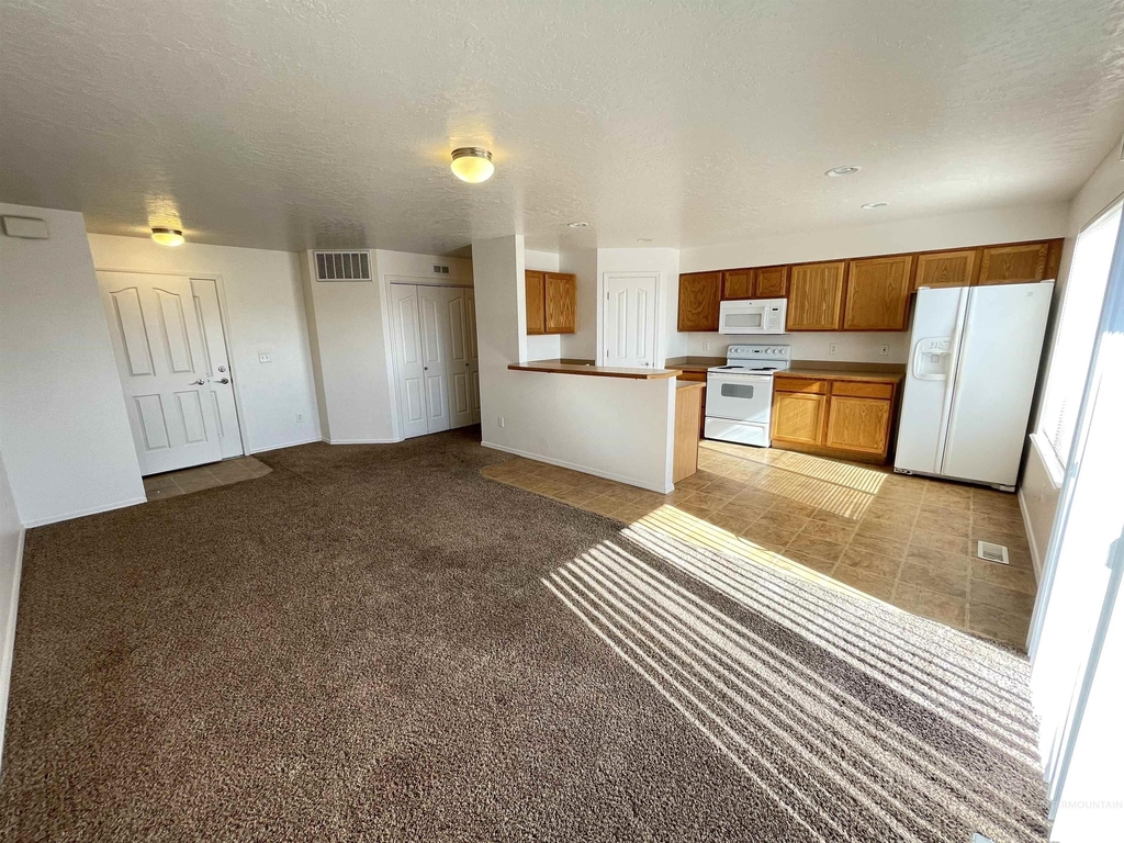 2935 W Marbeth Ct. - Photo 3