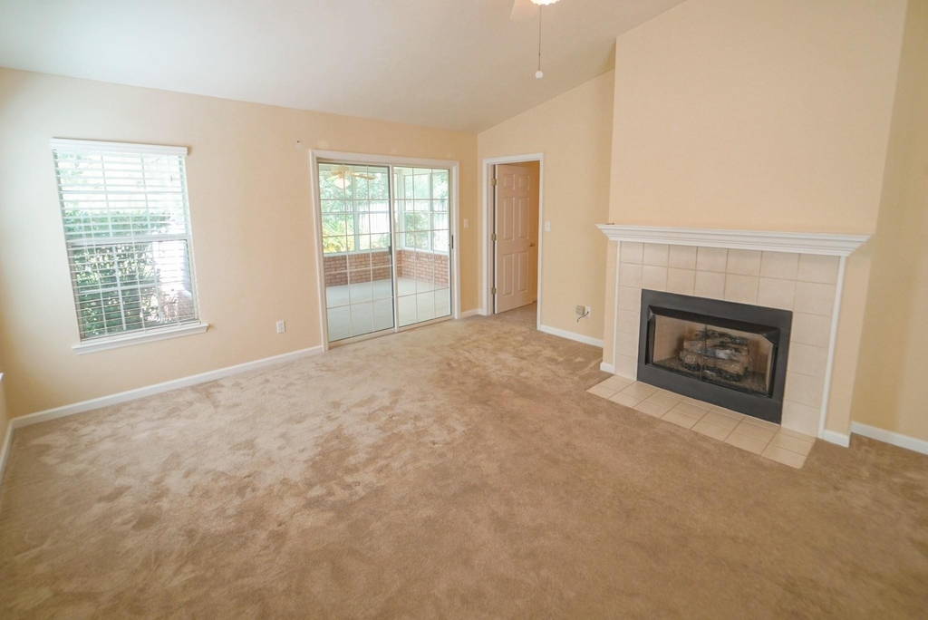 1256 Mosswood Chase - Photo 10