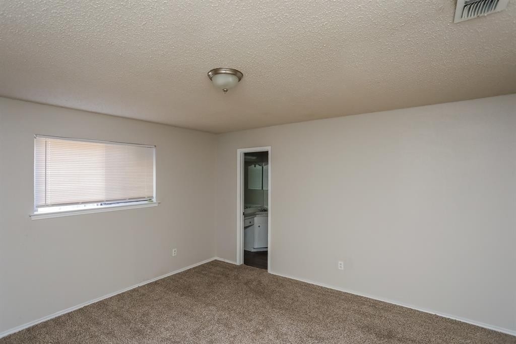 6109 Judy Court - Photo 6