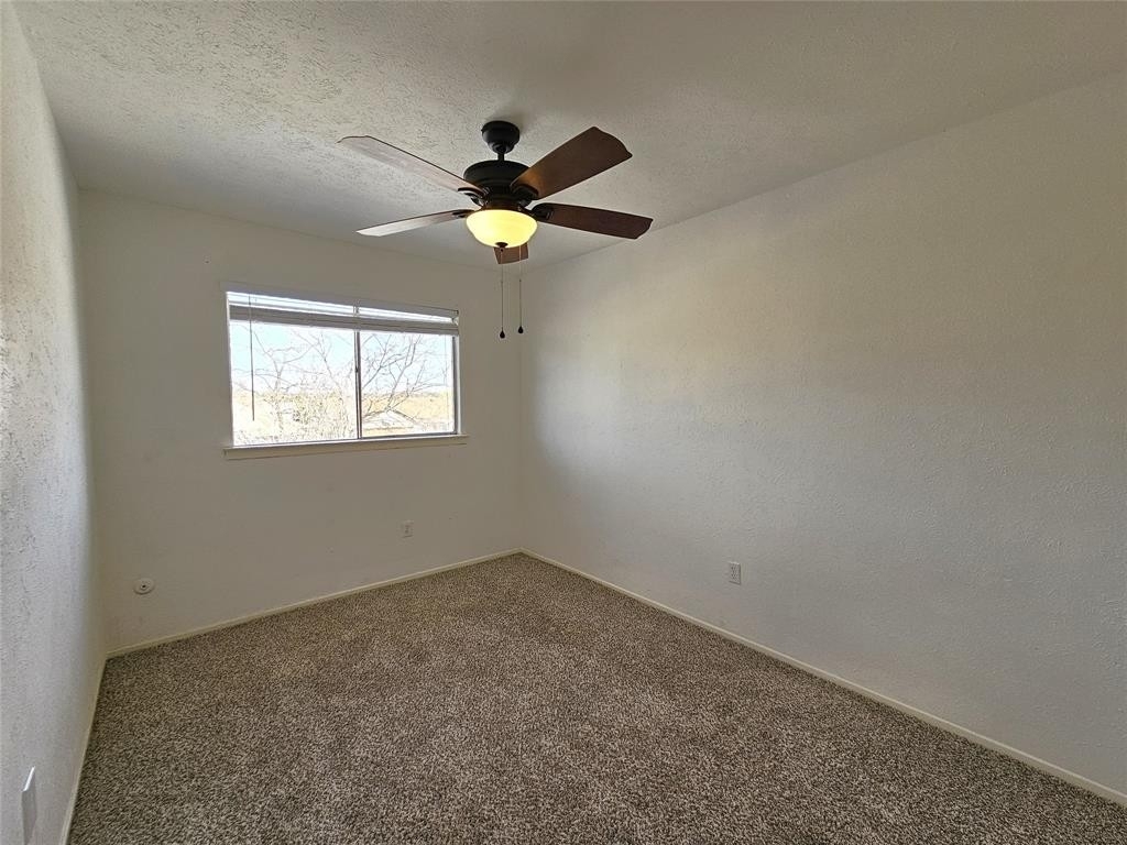 2208 Statler Drive - Photo 20