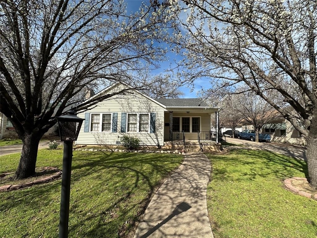 2517 Honeysuckle Avenue - Photo 20