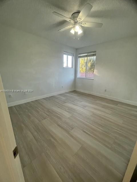 2102 Se 17th Ave - Photo 14