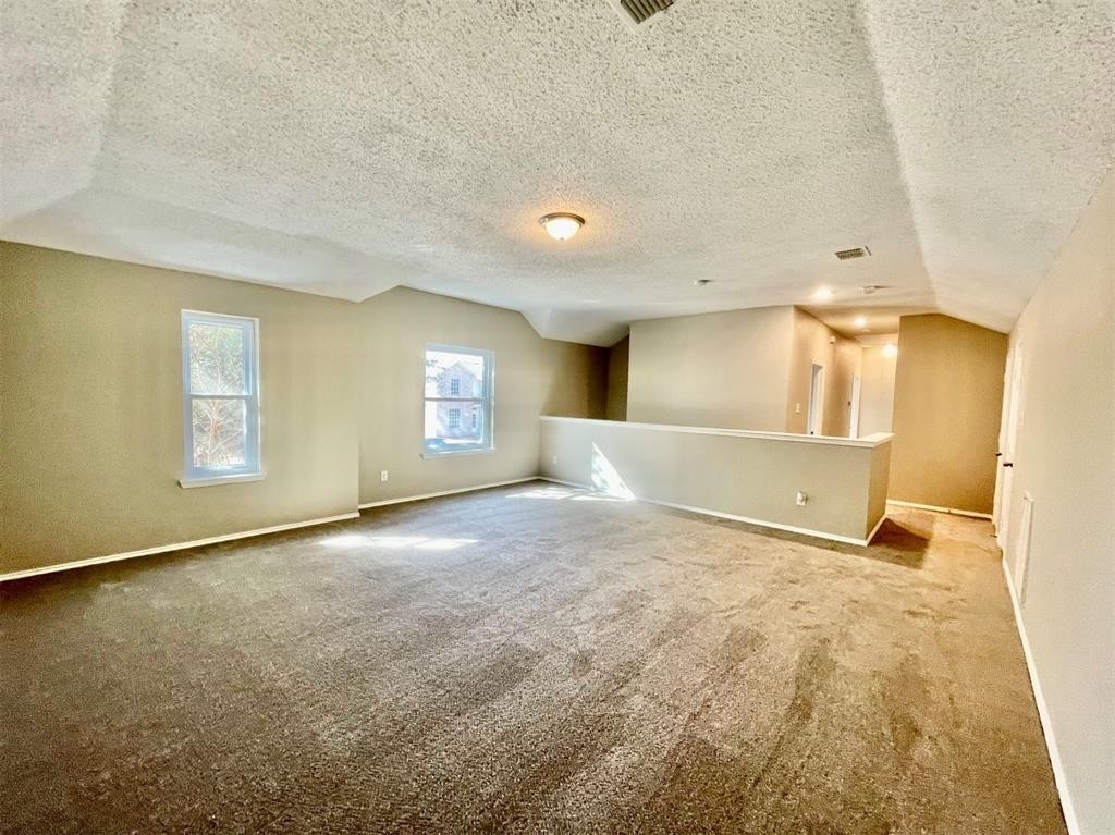 2852 Clear Creek Drive - Photo 16