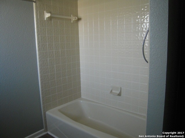 5804 Grandwood Dr - Photo 20