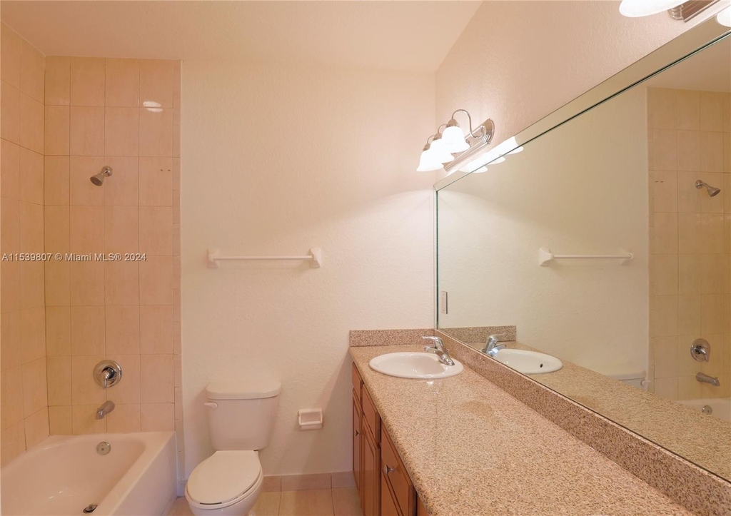 17120 Sw 92nd Ct - Photo 19