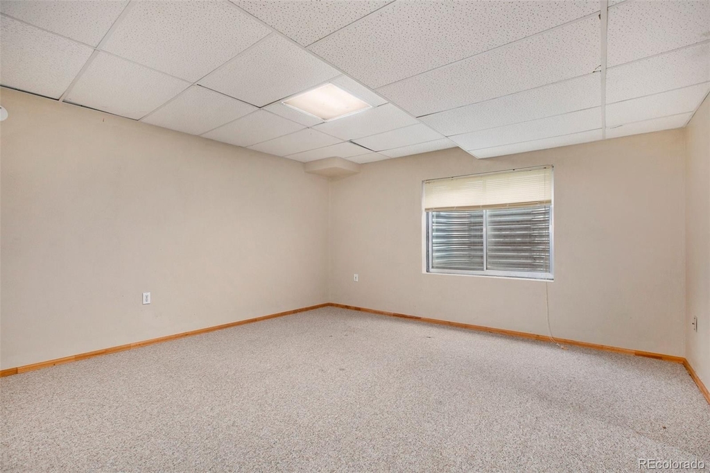 17059 Hastings Court - Photo 18