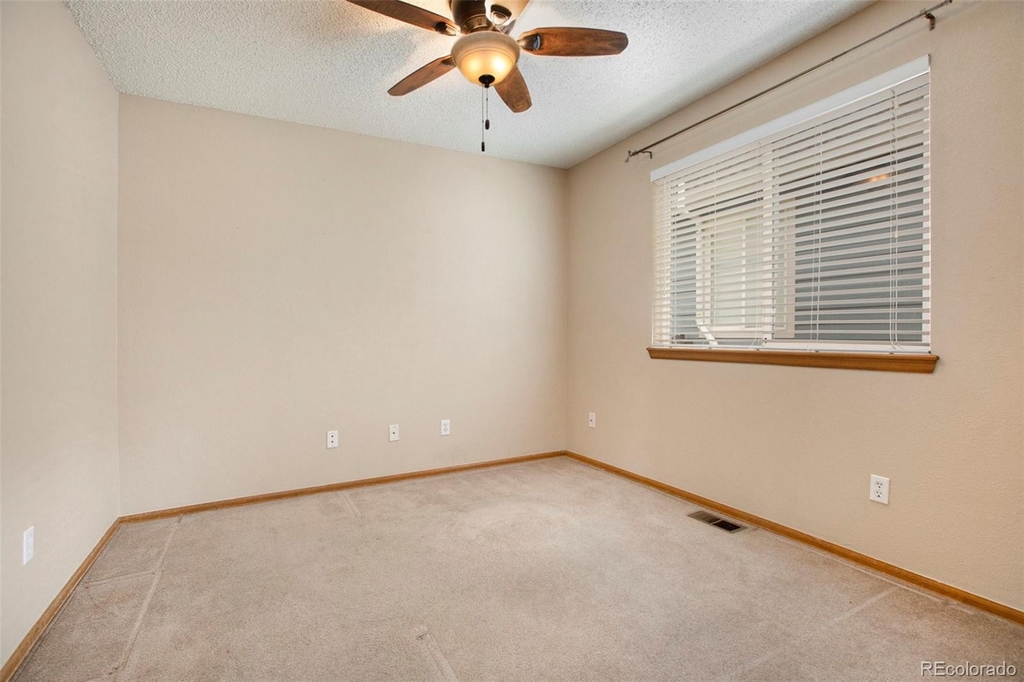 17059 Hastings Court - Photo 19