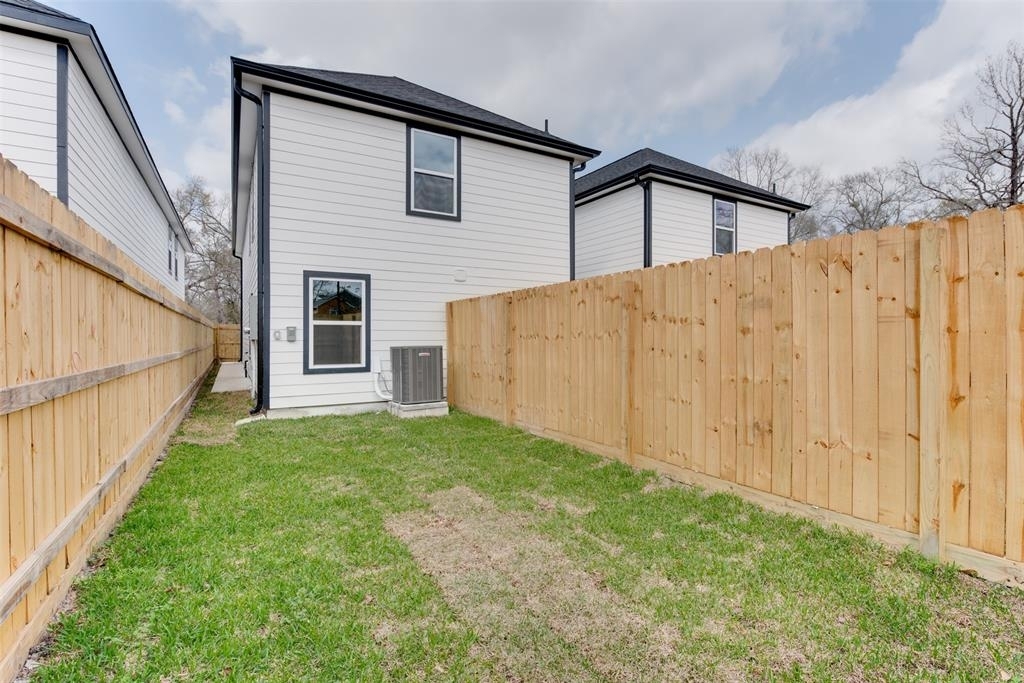 8126 Sterlingshire Street - Photo 20
