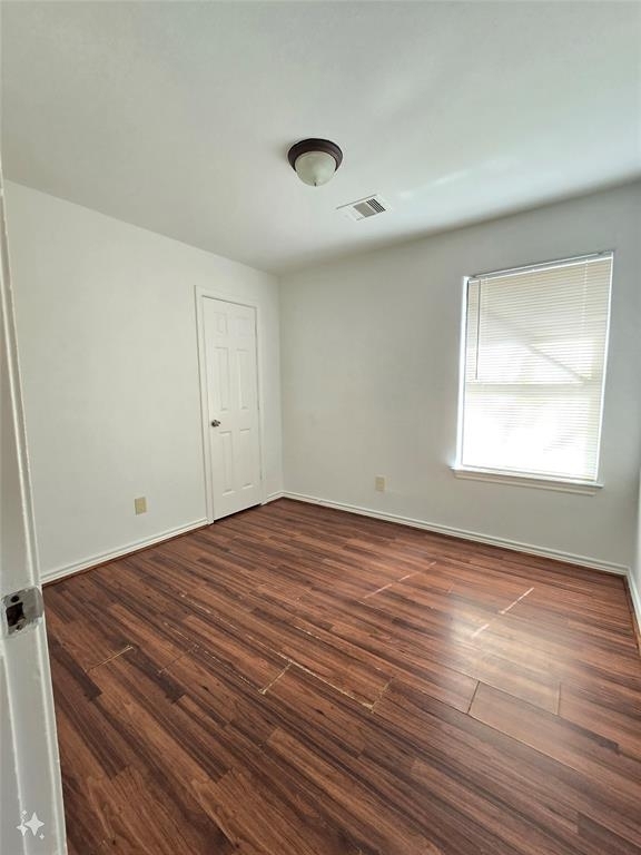 2103 Davis Street - Photo 9