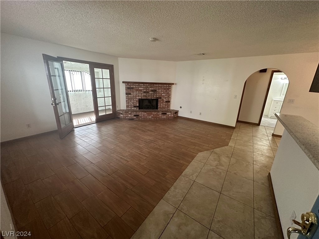 1402 Santa Margarita Street - Photo 5