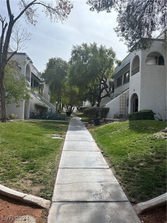 1402 Santa Margarita Street - Photo 0