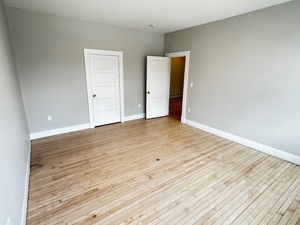 1284 Commonwealth Ave. - Photo 18