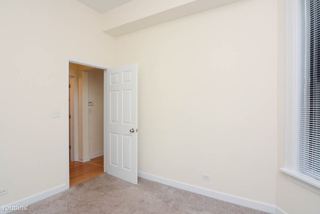 2134 W. Concord Place, Unit R-4 - Photo 11