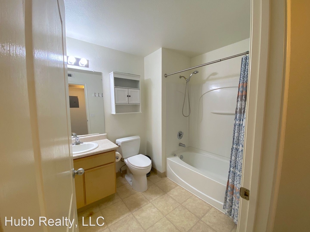 6850 Sharlands Avenue E2024 - Photo 20