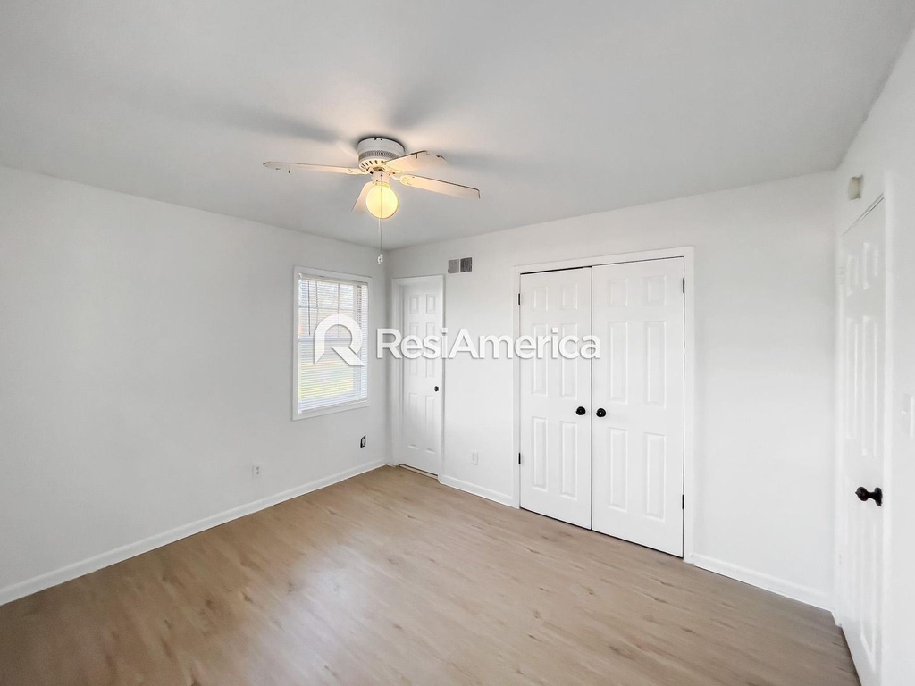 3702 Marty Street - Photo 11