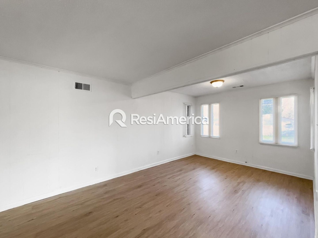 3702 Marty Street - Photo 16