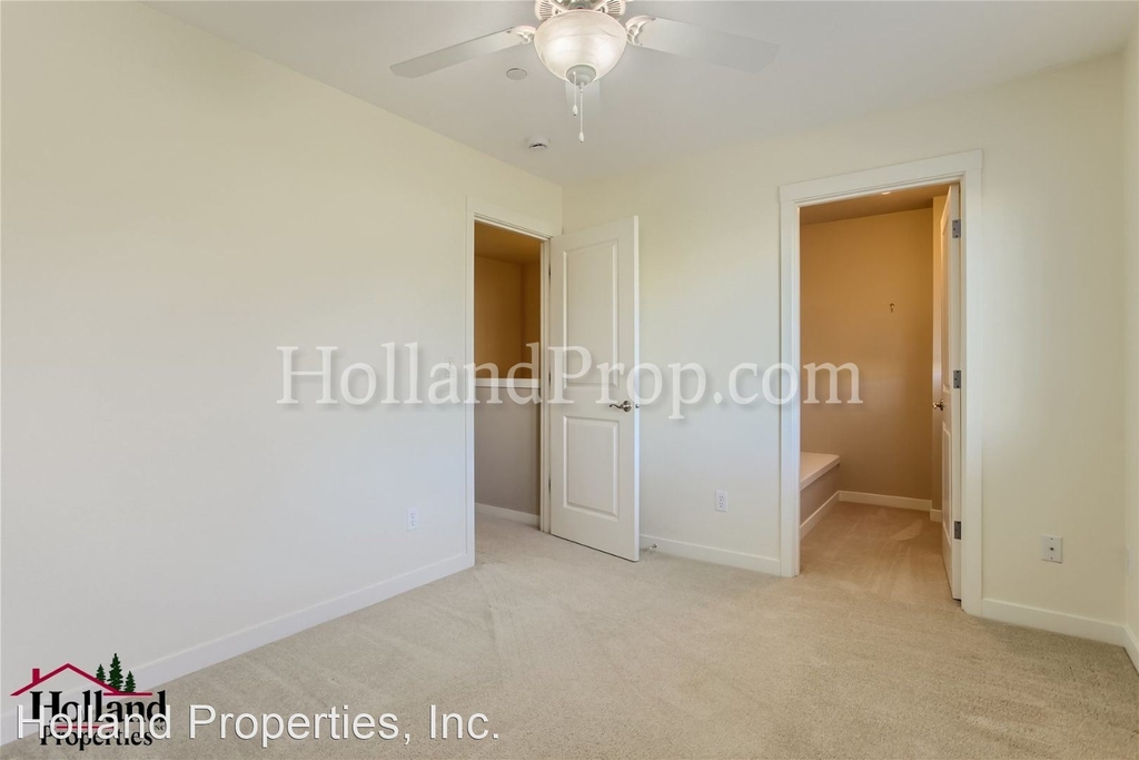 12838 Nw Clement Ln - Photo 13