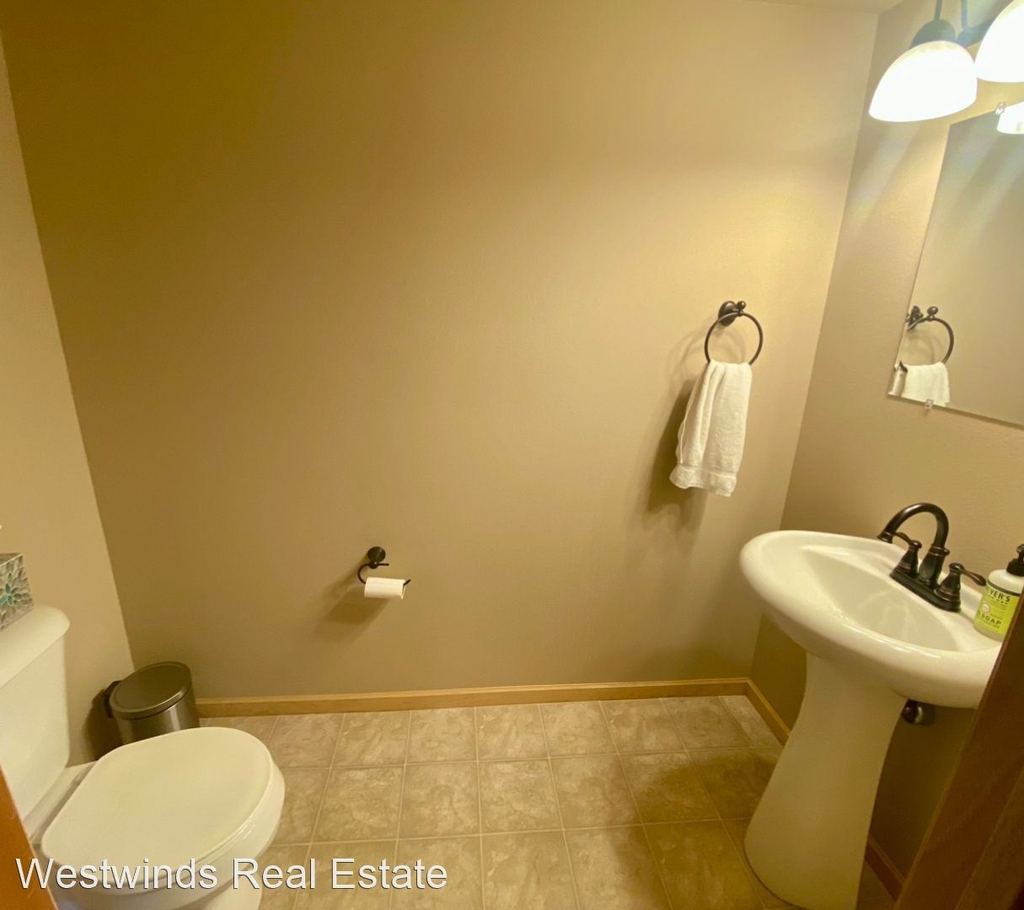 2153 Westminster Circle - Photo 6