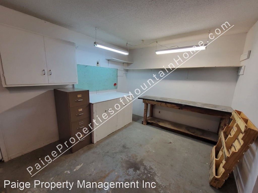 419 Locust St. - Photo 12