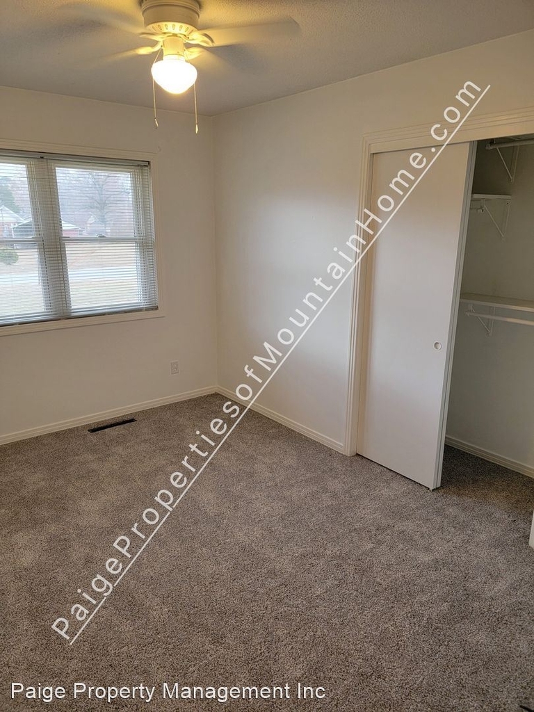 419 Locust St. - Photo 7