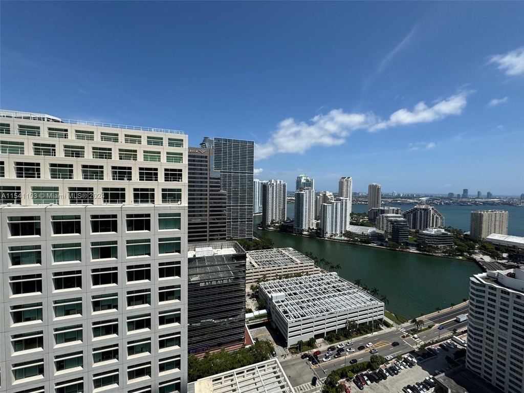 950 Brickell Bay Dr - Photo 27