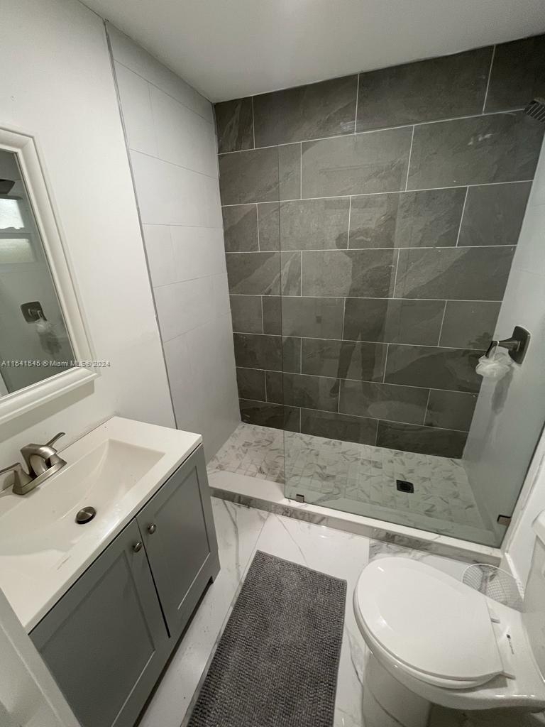 4910 Sw 28th Ter - Photo 3