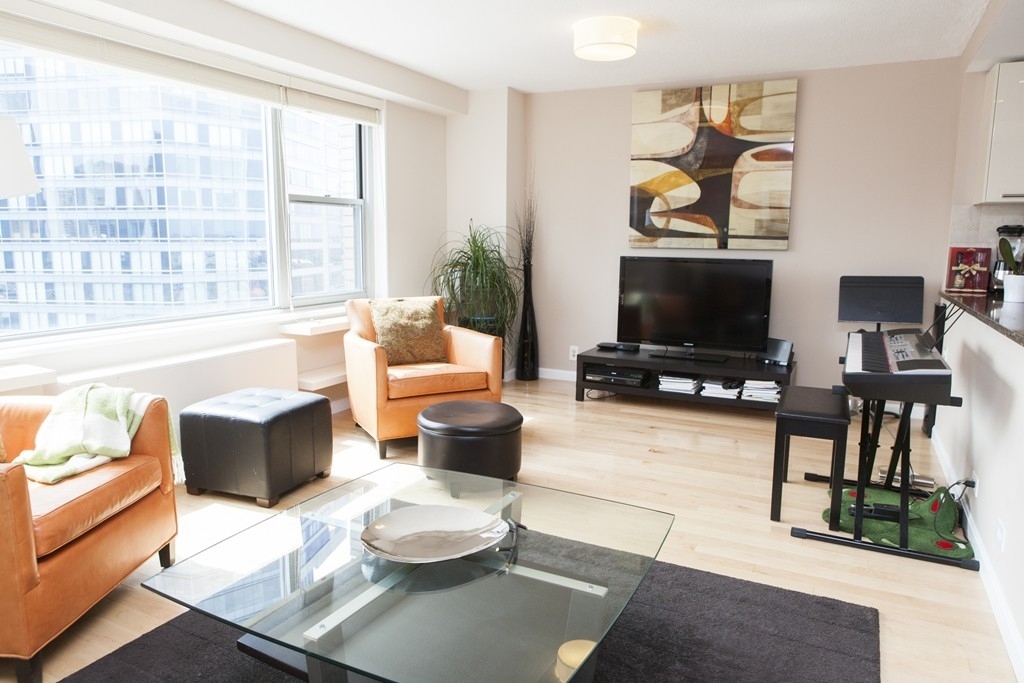 151 Tremont Street - Photo 1