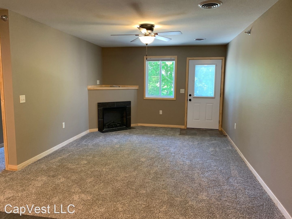 1404 Coventry Ln #1-4/1428 Coventry Ln #1-4 - Photo 6