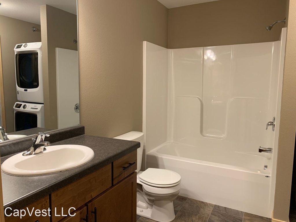 1404 Coventry Ln #1-4/1428 Coventry Ln #1-4 - Photo 18